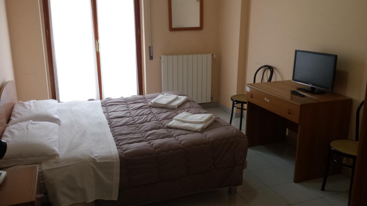 Albergo Italia Lavello Εξωτερικό φωτογραφία